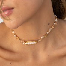 Cargar imagen en el visor de la galería, Choker Con Dije De Rombo + Aretes
