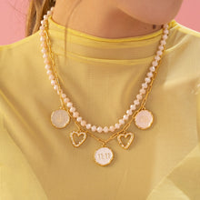 Cargar imagen en el visor de la galería, Collar Dijes Varios + Aretes
