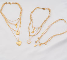 Cargar imagen en el visor de la galería, Set Collar Dijes Varios + Aretes

