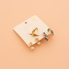 Cargar imagen en el visor de la galería, Set De Aretes 1 Par De Candongas Tejidas + 1 Par De Topos Y 1 Earcuff

