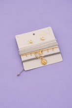 Cargar imagen en el visor de la galería, Set Pulseras Con Dijes de Sol Y Luna + Aretes
