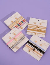 Cargar imagen en el visor de la galería, Set De Pulseras Con Dije De Estrella + Aretes
