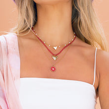 Cargar imagen en el visor de la galería, Set Collar Con Dijes de Corazón + Aretes
