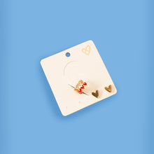 Cargar imagen en el visor de la galería, Set De 1 Par de Topos y 2 Earcuff
