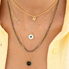 Cargar imagen en el visor de la galería, Set De 2 Collares Con Dijes Varios + Aretes
