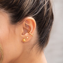 Cargar imagen en el visor de la galería, Set De 2 Pares De Topos + 1 Earcuff
