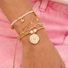 Cargar imagen en el visor de la galería, Set Pulsera Dijes Con Significado + Aretes
